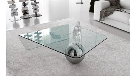 Tavolino in cristallo con sfera in acciaio Globe di Cattelan Italia