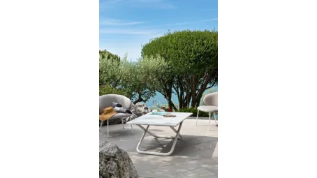 Tavolino in metallo Easy di Connubia