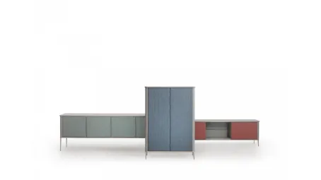Mobile contenitore in MDF laccato con ante rivestite in tessuto Lea H132 di Midj