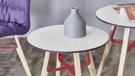Tavolino rotondo con top in HPL e base in legno e metallo Liù CT di Midj