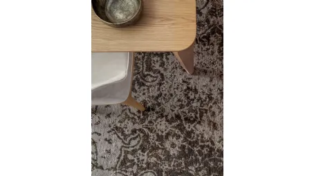 Tappeto Boccioni in tessuto con intarsio vintage di Tonin Casa