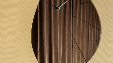 Orologio Enigma in vetro a specchio di Tonin Casa