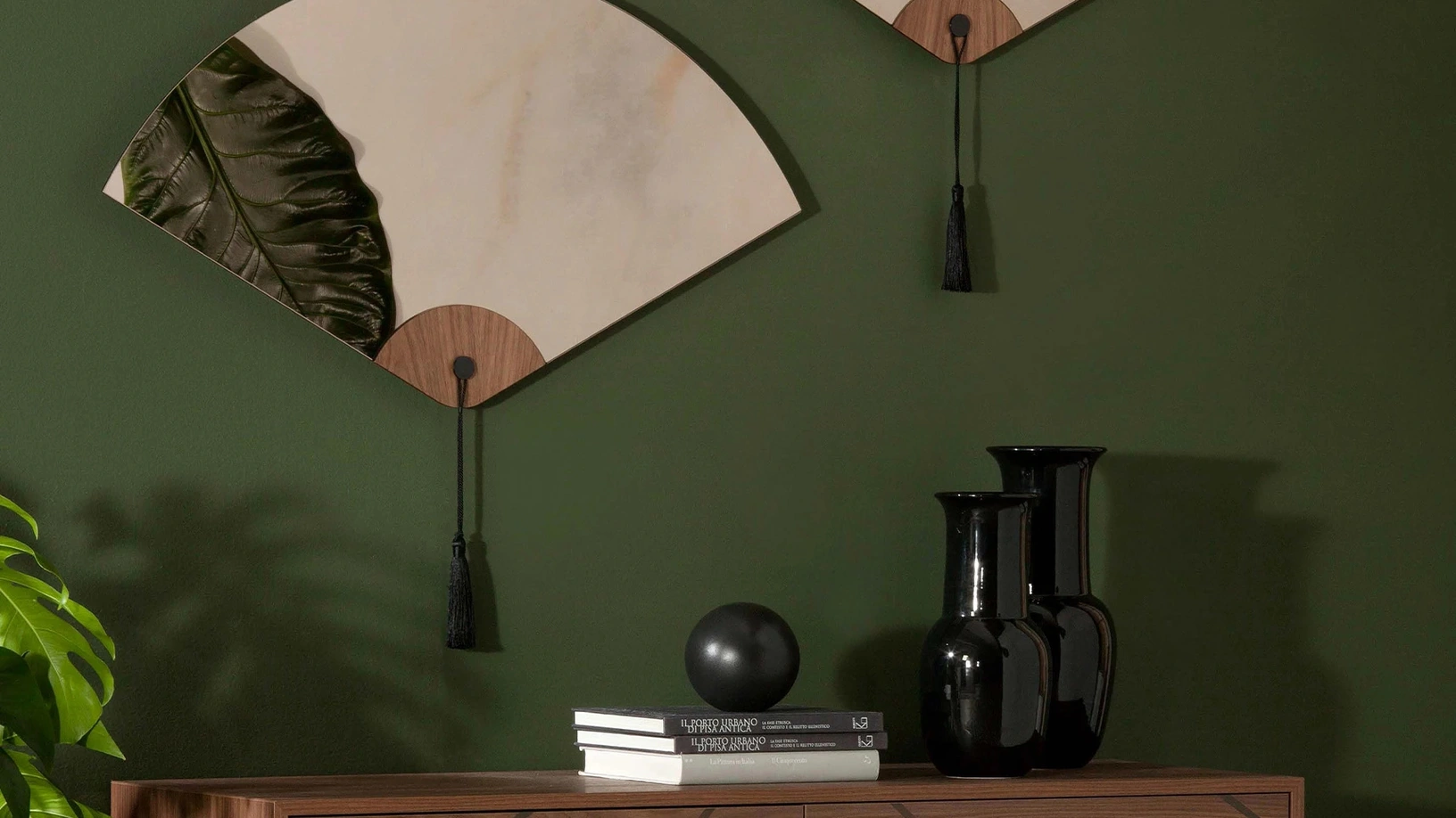 Specchio di design con particolare in legno Winderly di Tonin Casa