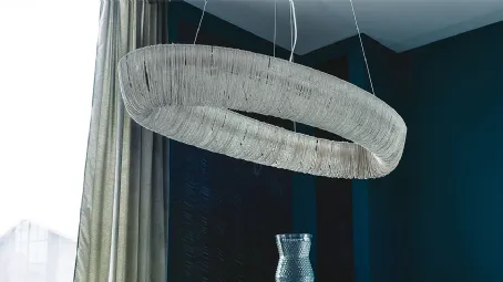 Lampada a sospensione composta da catenelle in alluminio Cellini di Cattelan Italia