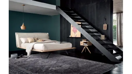Letto con giroletto in legno e testiera in tessuto Diamante di Alta Corte