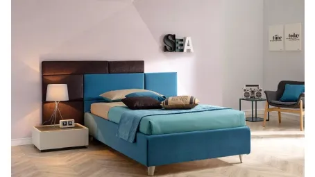 Letto con testiera di design imbottita con pannelli squadrati SC214 di Moretti Compact
