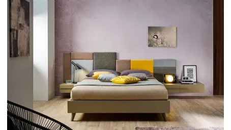 Letto in tessuto con testiera imbottita asimmetrica SC223 di Moretti Compact