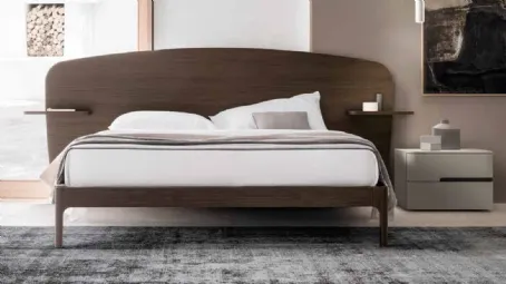 Letto moderno finitura Matwood Dark con testiera Nashi di SantaLucia