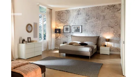 Letto in ecopelle con testiera NC112 di Moretti Compact