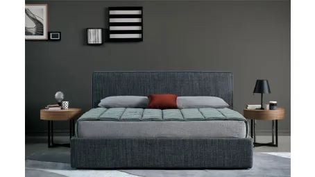 Letto New Alicante in legno e tessuto di Bodema