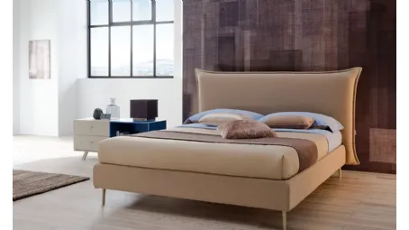 Letto in tessuto imbottito con testiera SC219 di Moretti Compact
