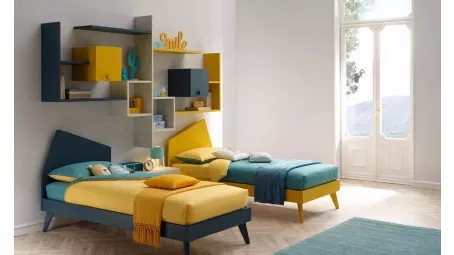 Letto singolo con testiera Iceberg in laccato opaco Pavone e Senape SC101 di Moretti Compact