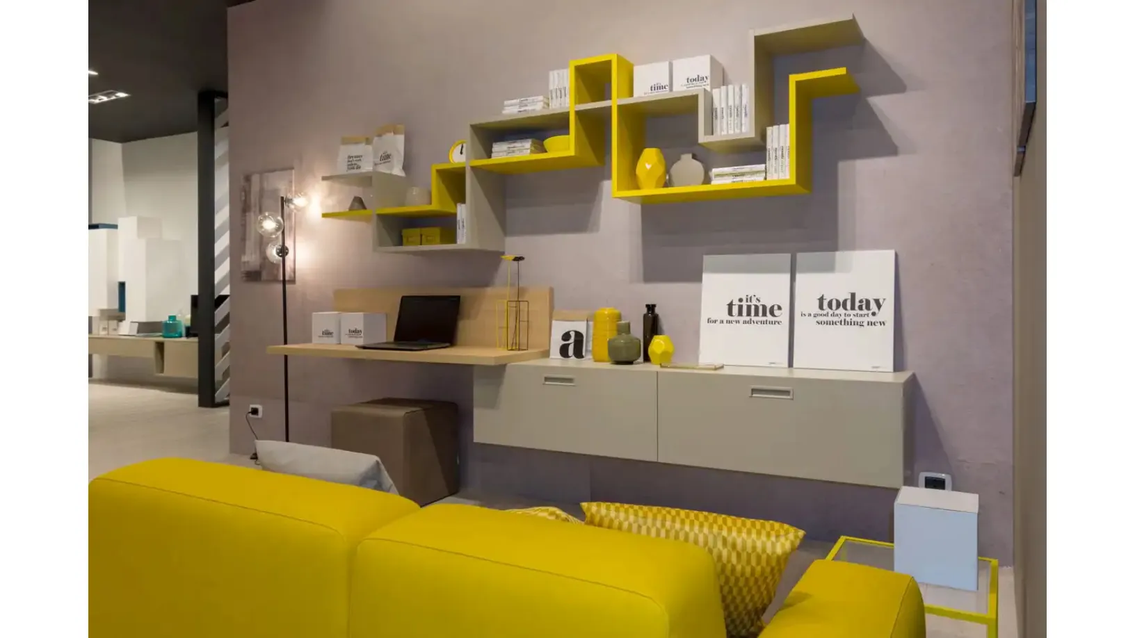 Libreria sospesa MC046 di Moretti Compact