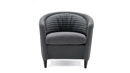 Poltroncina in tessuto imbottito Liberty di Spagnol Salotti