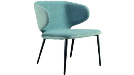 Sedia lounge in tessuto con gambe in metallo verniciato Wrap AP M TS di Midj