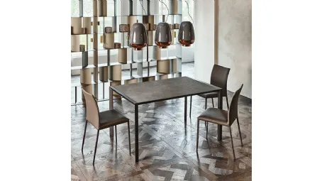 Tavolo con struttura in acciaio e piano in laminato Pedro di Cattelan Italia