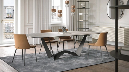 Tavolo Reverse in gres Travertino di Tonin Casa